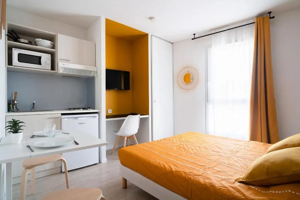 Joli Studio, Clim Proche Gare Et Centre Ville Lourdes